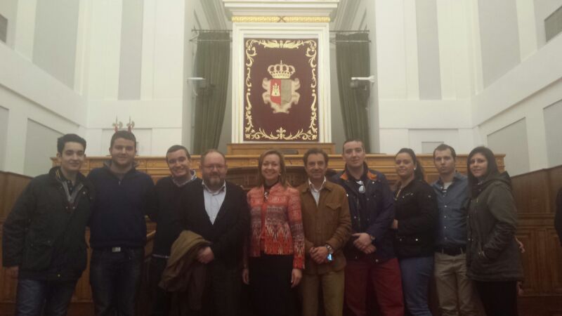 Visita de Nuevas Generaciones de Albacete a las Cortes de C-LM.