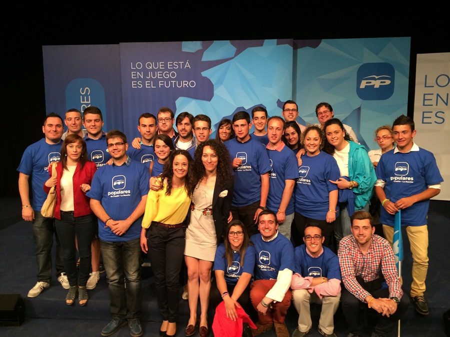 Éxito de participación de Nuevas Generaciones Albacete durante el mítin de las elecciones europeas.